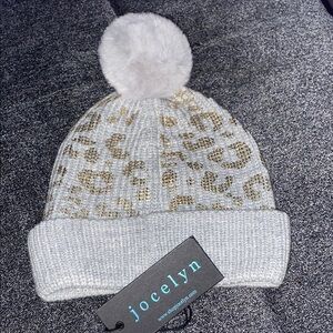 Jocelyn grey  faux  fur Pompom hat animal print​​